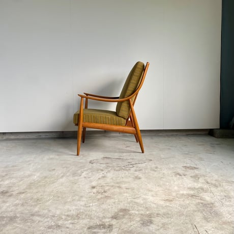 【売約済】FD142 High Back Easy Chair｜Beech — Designed by Peter Hvidt & Orla Mølgaard-Nielsen —