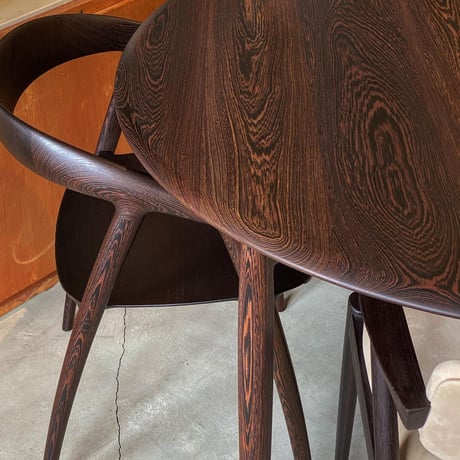 【展示在庫品 / 最終案内】DC09 Dining Chair｜WENGE — 宮崎椅子製作所 50周年記念限定生産モデル —