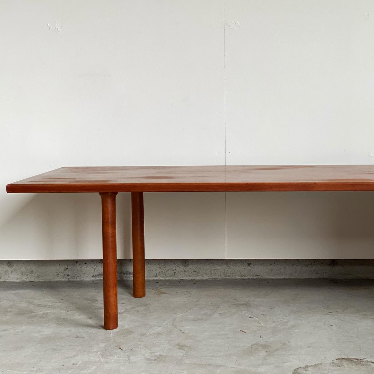 コーヒーテーブル AT12 チーク/オーク by Hans J Wegner | THE N コーヒーテーブル AT12 チーク/オーク by Hans J Wegner | THE N