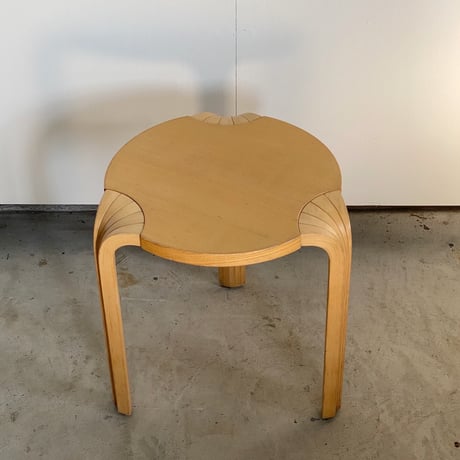 【Vintage】Artek（アルテック）/ X600 X-LEG STOOL（Xレッグ スツール）｜Alvar Aalto