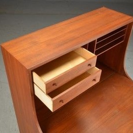【Vintage】Teak Bureau "Model 143" | by Børge Mogensen