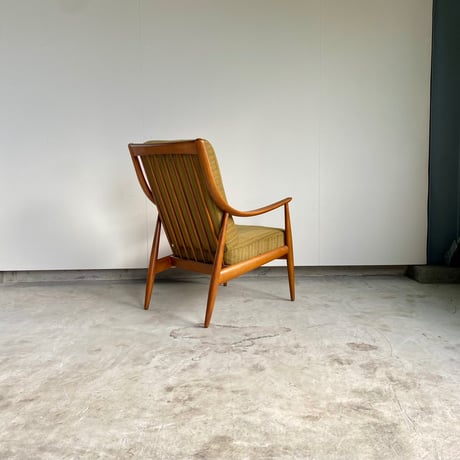 【売約済】FD142 High Back Easy Chair｜Beech — Designed by Peter Hvidt & Orla Mølgaard-Nielsen —