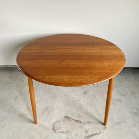 【受注生産品】Universe Dining Table（ユニバースダイニングテーブル）｜Kai Kristiansen × 宮崎椅子製作所