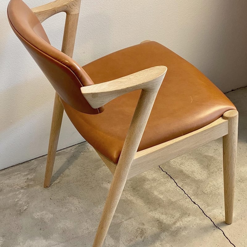 No42 Chair ナラ特注ソープ仕上げ/本革コニャック | THE NORDISK CI
