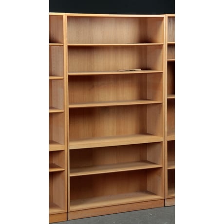 Model 144 Shelf Oak  by Børge Mogensen