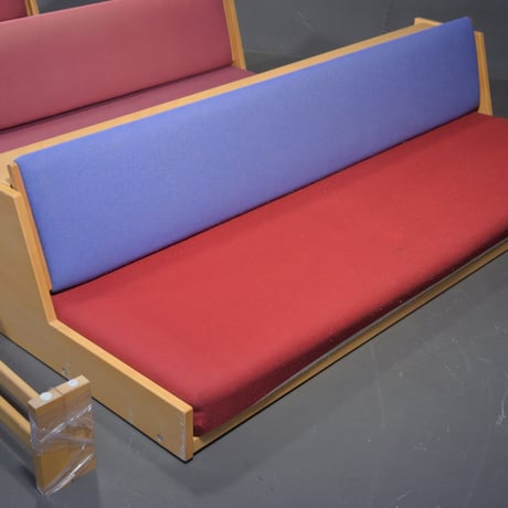 GE258 Day Bed Beech