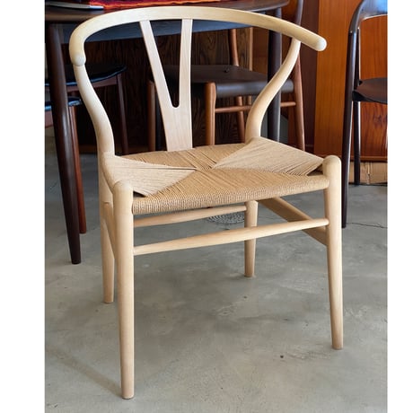 “CH24 Y Chair" Beech ソープ仕上げ