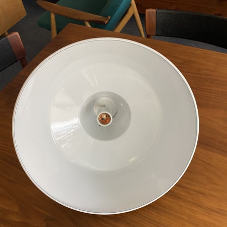 【Vintage】Workshop Lamp | Louis Poulsen — 暮らしを照らす「用の美」