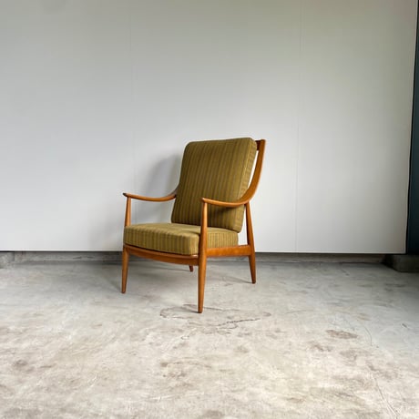 【売約済】FD142 High Back Easy Chair｜Beech — Designed by Peter Hvidt & Orla Mølgaard-Nielsen —