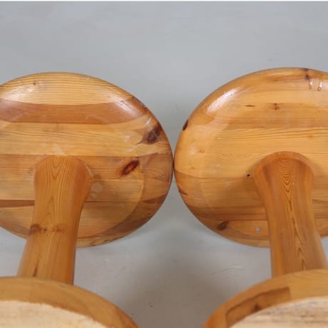 【Vintage】Danish Pine Wooden Stool — Designed by Rainer Daumiller