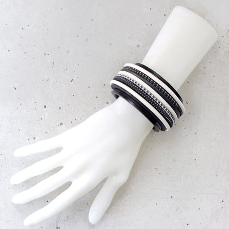 RUBBER CODE & leather bracelet
