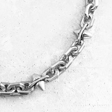 SPIKE & oval chain short necklace