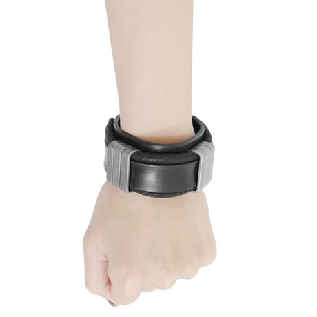 TRIPLICATE square ring leather bracelet