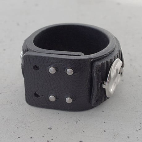 CIRCLE PLATE leather bracelet