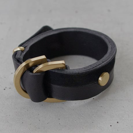 BI COLOR leather D bracelet