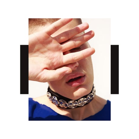 CIRCLE PLATE leather choker