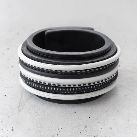RUBBER CODE & leather bracelet