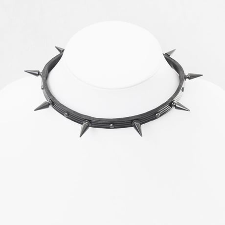 LONG SPIKE leather choker