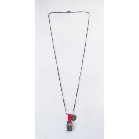 LONG CHAIN padlock necklace