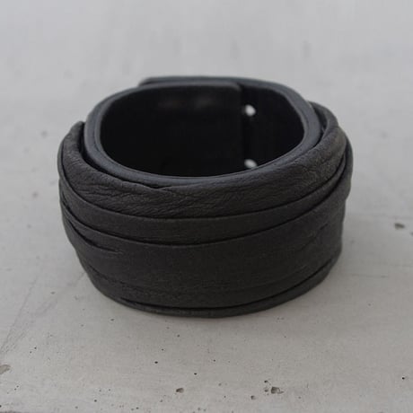 DRAPE leather bracelet