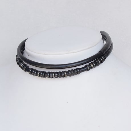 DOUBLE leather choker