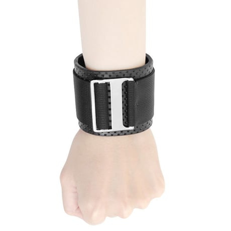 BUCKLE & BELT punching leather bracelet