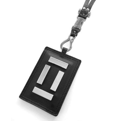 4 SQUARES pass case