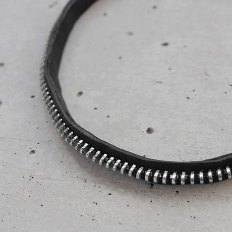 ZIP CHAIN leather choker