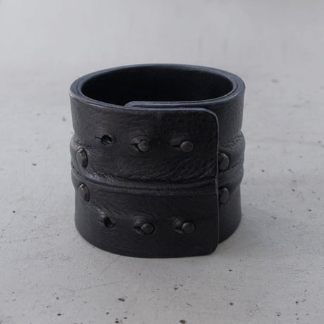 LEATHER LUMP bracelet