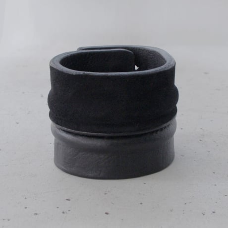 LEATHER LUMP bracelet