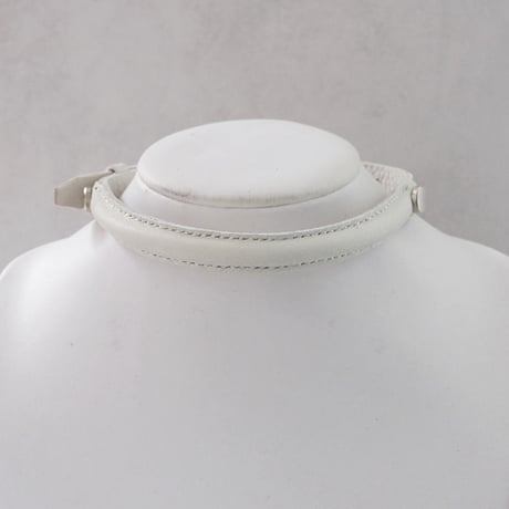 LEATHER LUMP choker