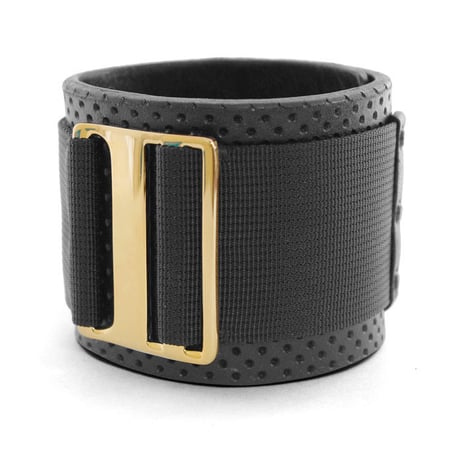 BUCKLE & BELT punching leather bracelet