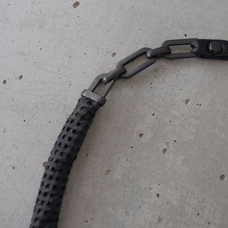 CHAIN & MESH leather short necklace