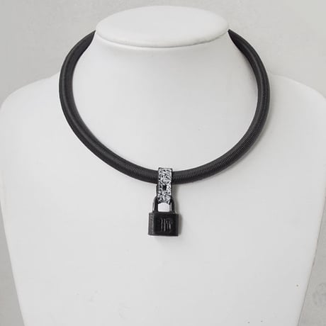 SHOCK CODE padlock necklace