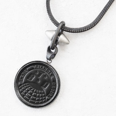 BTD parody logo short necklace