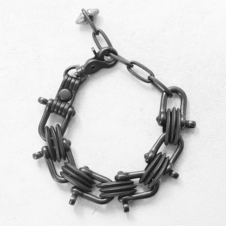 INDUATRIAL SHACKLE metal bracelet