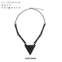 6 TRIANGLES belted necklace small (matt black)