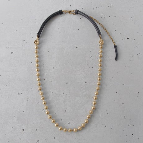 BALL CHAIN & leather middle necklace