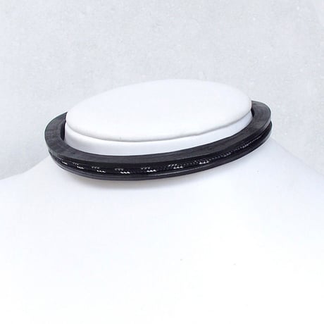 PARACHUTE CODE & leather choker