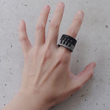 BI COLOR 4 bars leather ring