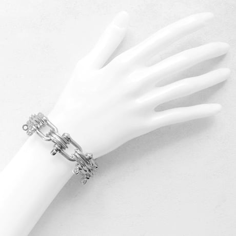 INDUATRIAL SHACKLE metal bracelet