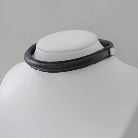 LEATHER LUMP choker