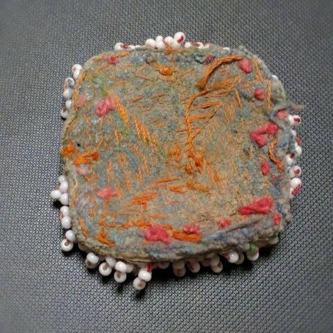 アフガニスタン ビーズ刺繍ワッペン《B》リメイク等に | KAroba