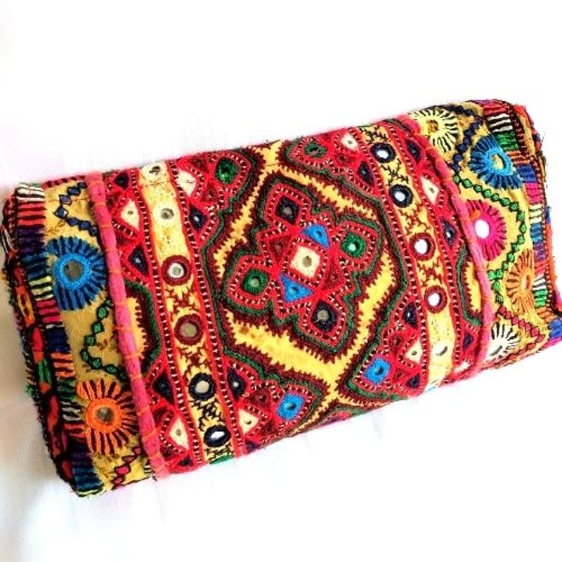 カッチ刺繍 2wayクラッチバッグ 1点物《ctc1》ミラーワーク刺繍 カッチ刺繍 2wayクラッチバッグ 1点物《ctc1》ミラーワーク刺繍