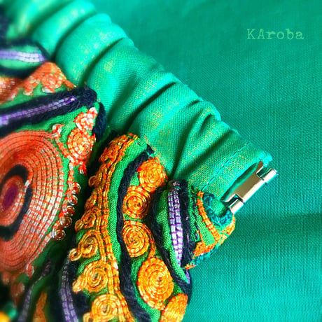 1点物 Zari刺繍ドレスヨーク ばね口ポーチ 《fp7》