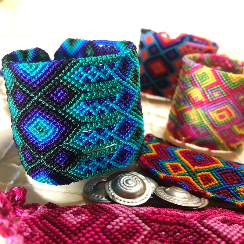 SALE】WAYUU ミサンガ16種類 リメイクにも◎ | KAroba