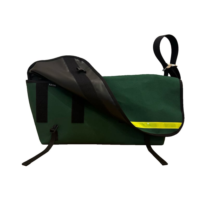 De Lorean [D/Green Yellow line Canvas Limited]