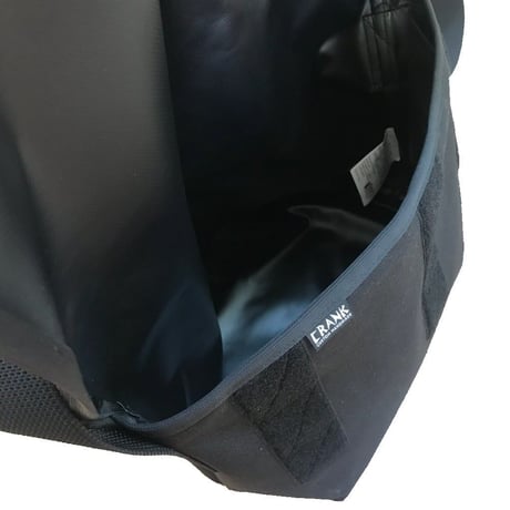 SOLO Small [Black x Black]