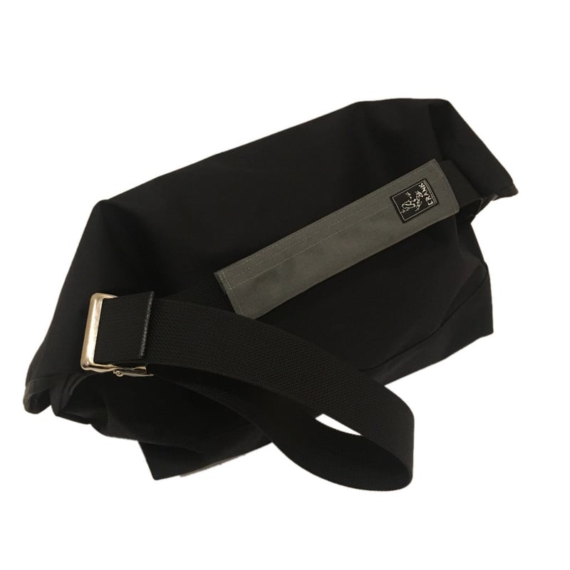 Shoulder Pad [Charcoal Gray] | CRANK TOKYO WEB