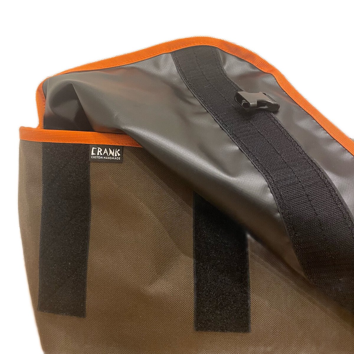 De Lorean [Dark brown x Orange trim] | CRANK TO
